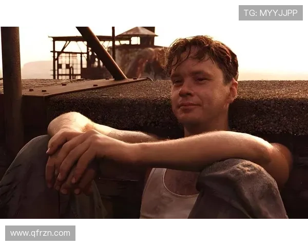 《千尸屋3》：血腥盛宴下的生存绝境与人性考验